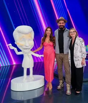 ARTE AO AR LIVRE - Silvio Santos ganha homenagem inédita das filhas com esculturas espalhadas pelo Brasil


